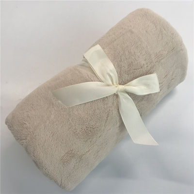 Αναβαθμίστε την άνεση του μωρού σας με το Custom Solid Color Snuggie Baby Blanket κάθε μέρα