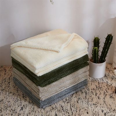 Όλες οι εποχές Custom Σκληρή τετραγωνική φλανέλα κουβέρτα 300GSM Κοραλλιοδέρμα καναπέ Πετάξτε κουβέρτα