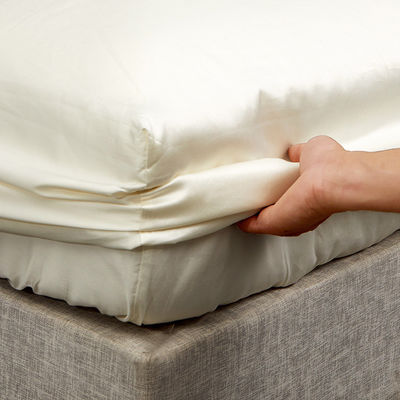 Ελαφρύ και αναπνευστικό King Size Bamboo Sheet Set 4 κομμάτια για άνετο ύπνο