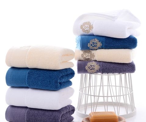 Λοξοφόρες πετσέτες Jacquard με ρίγες από 100% βαμβάκι για απαλή και απορροφητική απόδοση