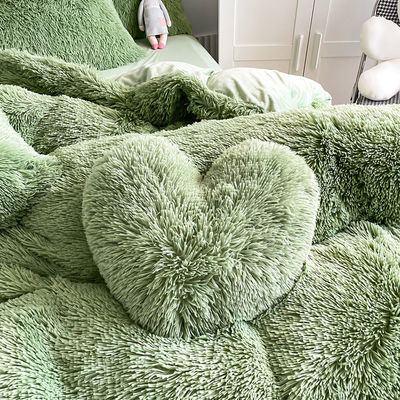 RTS Moss Green Color Luxury Shaggy Warm Mink Velvet Crystal Bedding Set για τον χειμώνα
