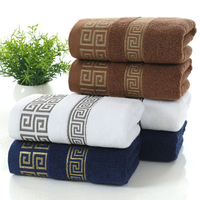 Ξενοδοχείο και σπίτι ορθογώνιο 32S Cotton Jacquard Embroidery Towel Set σε εξατομικευμένο σχέδιο