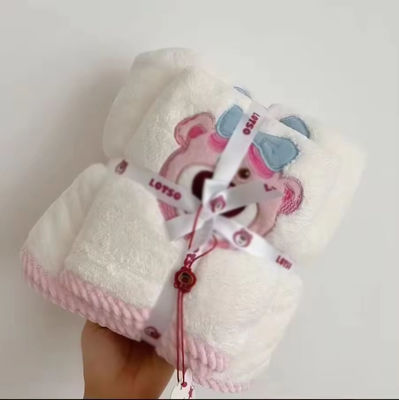Υπερ-ισχυρή απορρόφηση νερού στο σπίτι Baby Bath Towel Set Coral Velvet Set με μοτίβο καρτούν