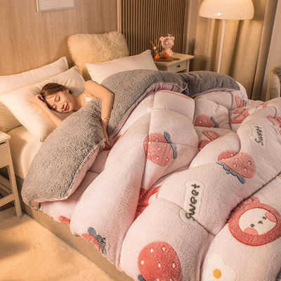 Σύγχρονο στυλ Υπερ-μαλακό ζεστό άνετο Polyester Quilt ύφασμα King Size Fitted στρώμα κρεβατιού