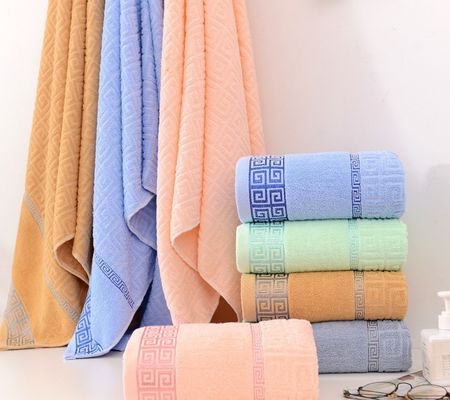 Λοξοφόρες πετσέτες προσώπου υφασμένες με Υποαλλεργικό 100% χτενισμένο βαμβάκι και σχεδιασμό