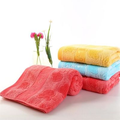 Επιτύχετε τη μέγιστη απορρόφηση με το Jacquard Pattern Wood Fiber Dark Adult Μεγάλη πετσέτα
