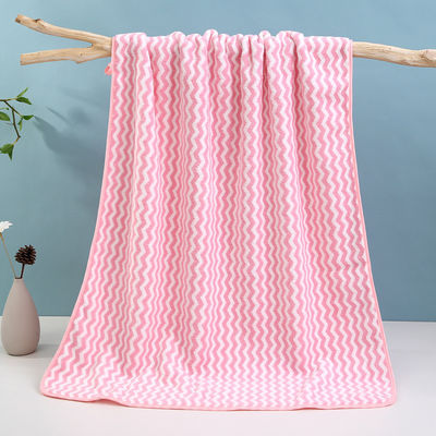 70*140cm Unisex Γρήγορα στεγνώσιμα χαρτοπετσέτα μπάνιου Διεθνές μαλακό άνθος χωρίς λουλούδια