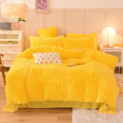 4 τεμάχια Queen Size Cover Set με σατέν φούστα και βαμβακερό βελούδο ύφασμα
