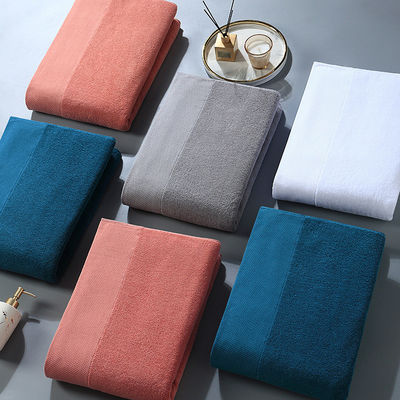 Προσαρμοσμένο Polyester / Cotton Luxury Hotel Embroidery Bath Towel Set για υπερ-απορρόφηση