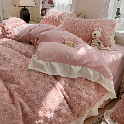 2023 Hot Lace Rose Rabbit Plush τετραπλό σετ Παρουσιαστικό σετ με στερεό σχέδιο