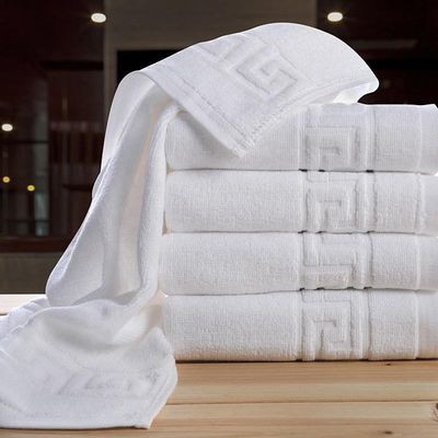 Το Comfort Hotel Luxury Jacquard White Bath Towel Set 100% Cotton Μεγάλη πετσέτα παραλίας για OEM
